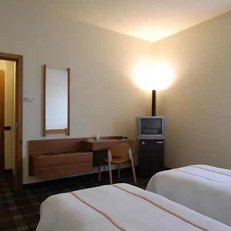 Hotel Hotel Ristorante Al Mulino 2*