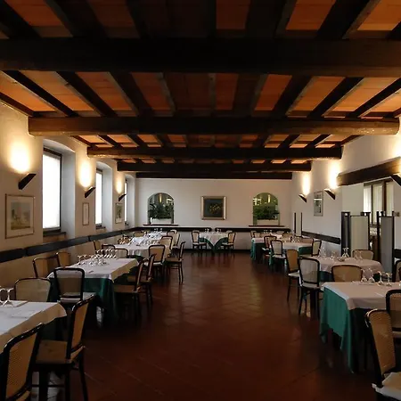 Hotel Ristorante Al Mulino 2* Bollate